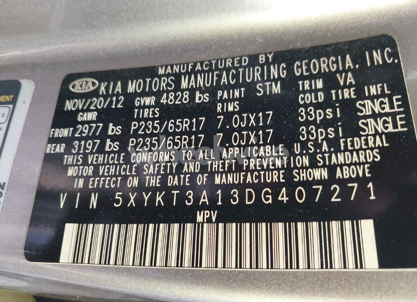 Photo 9 of 2013 Kia Sorento LX (VIN 5XYKT3A13DG407271)