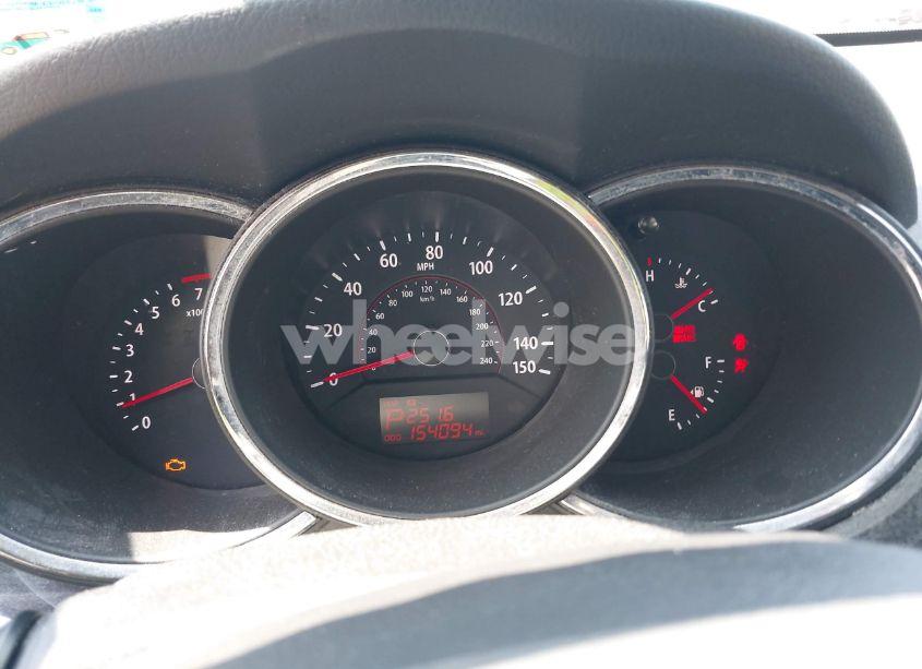 Photo 7 of 2011 Kia Sorento LX (VIN 5XYKT3A14BG066086)