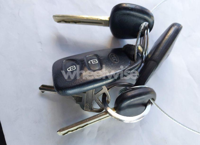 Photo 11 of 2012 Kia Sorento LX (VIN 5XYKT3A14CG215436)