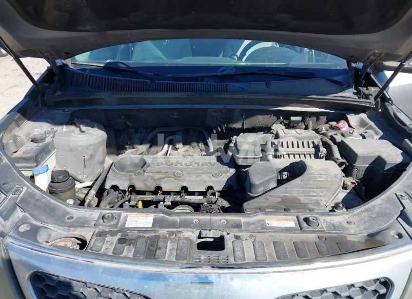 Photo 10 of 2012 Kia Sorento LX (VIN 5XYKT3A14CG231104)