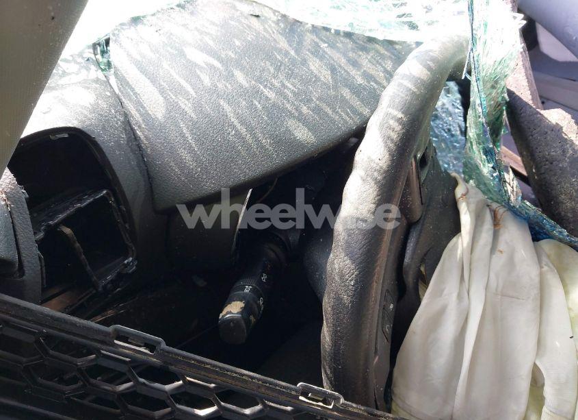 Photo 7 of 2013 Kia Sorento LX (VIN 5XYKT3A14DG361286)