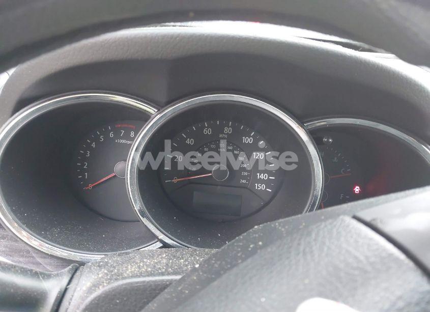 Photo 7 of 2013 Kia Sorento LX (VIN 5XYKT3A14DG377424)