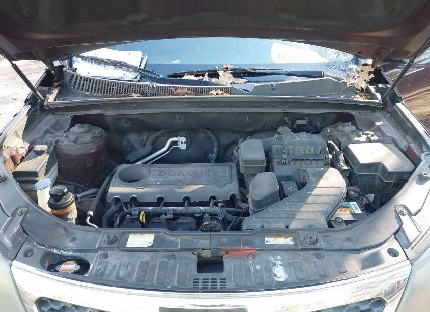 Photo 10 of 2011 Kia Sorento LX (VIN 5XYKT3A15BG126974)