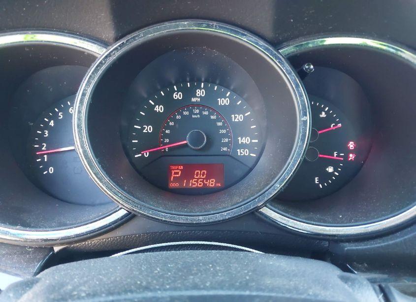 Photo 7 of 2012 Kia Sorento LX (VIN 5XYKT3A15CG260773)