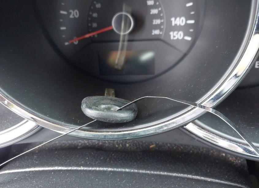 Photo 11 of 2012 Kia Sorento LX (VIN 5XYKT3A15CG262331)