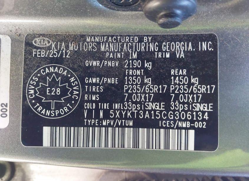 Photo 9 of 2012 Kia Sorento LX (VIN 5XYKT3A15CG306134)