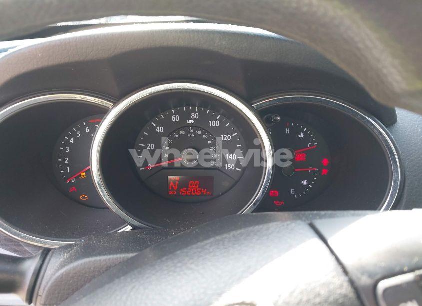 Photo 7 of 2013 Kia Sorento LX (VIN 5XYKT3A15DG363385)