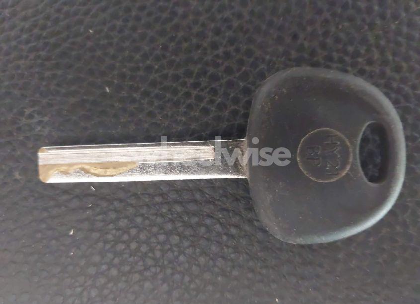 Photo 11 of 2011 Kia Sorento LX (VIN 5XYKT3A16BG065196)