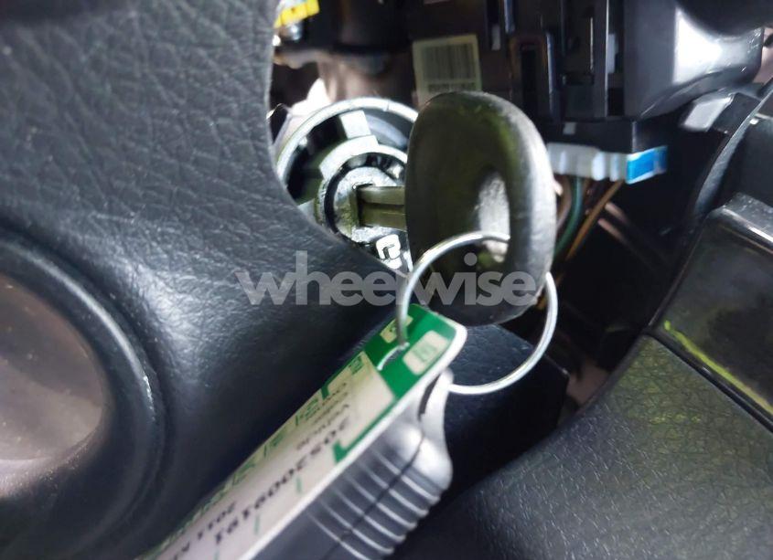 Photo 11 of 2011 Kia Sorento LX (VIN 5XYKT3A16BG109388)