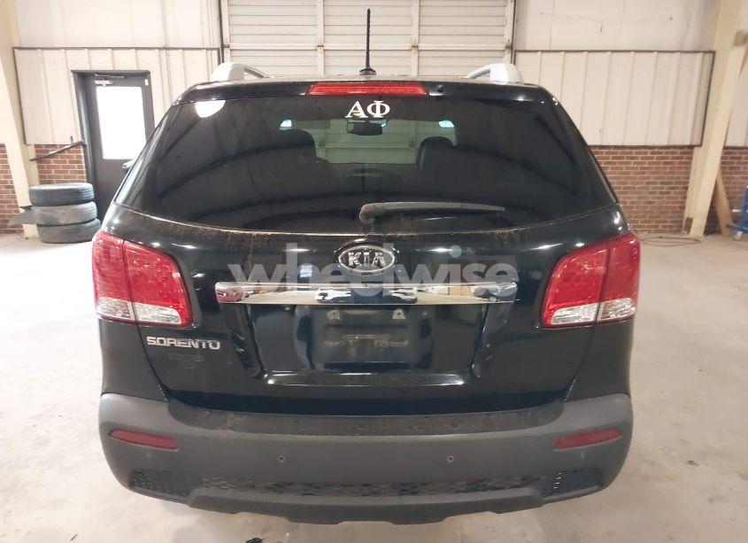Photo 16 of 2011 Kia Sorento LX (VIN 5XYKT3A16BG183510)
