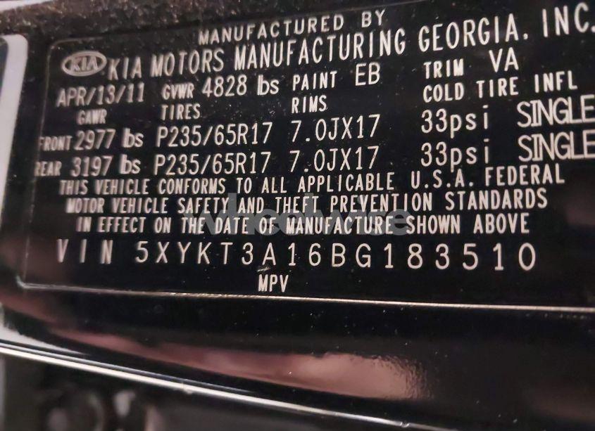 Photo 9 of 2011 Kia Sorento LX (VIN 5XYKT3A16BG183510)