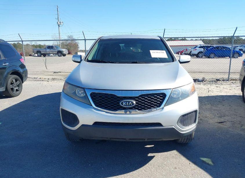 Photo 13 of 2012 Kia Sorento LX (VIN 5XYKT3A16CG293541)
