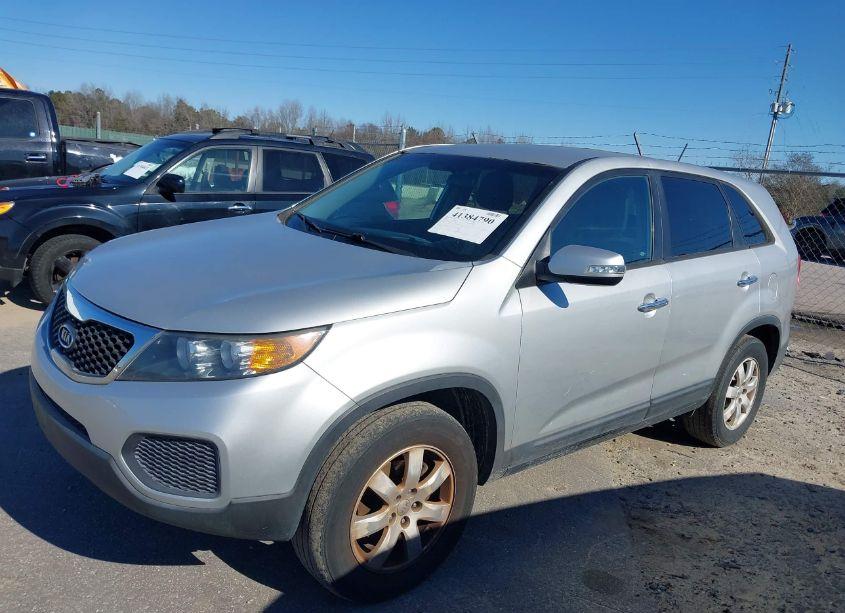 Photo 14 of 2012 Kia Sorento LX (VIN 5XYKT3A16CG293541)