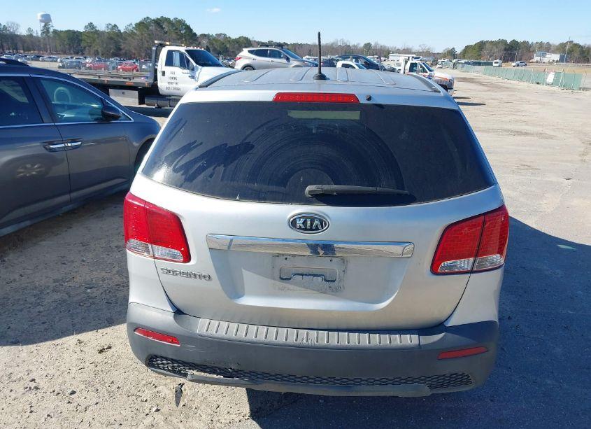 Photo 17 of 2012 Kia Sorento LX (VIN 5XYKT3A16CG293541)