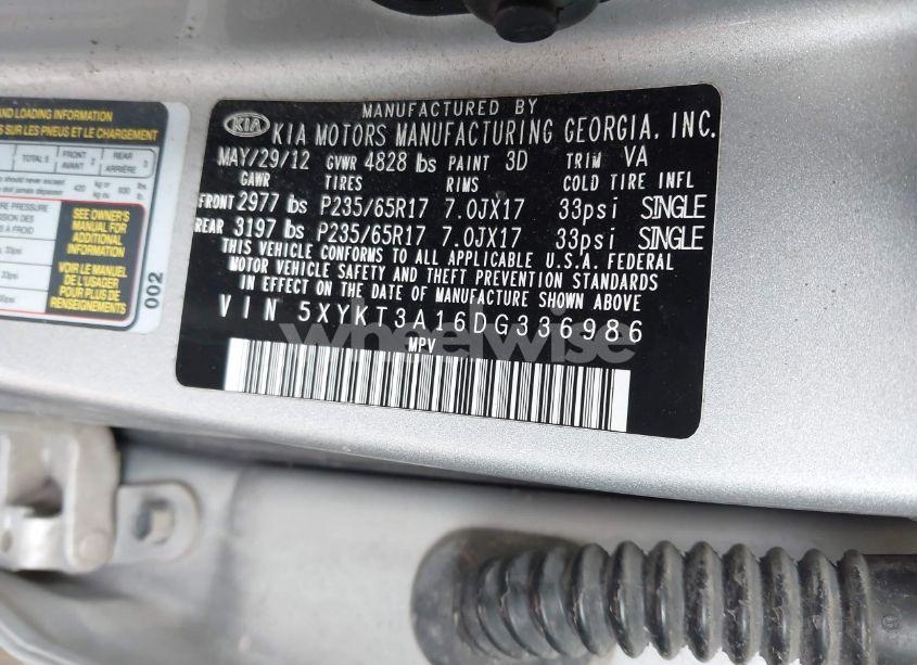 Photo 9 of 2013 Kia Sorento LX (VIN 5XYKT3A16DG336986)