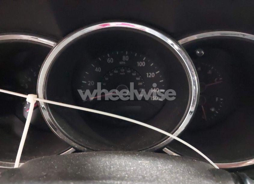 Photo 7 of 2013 Kia Sorento LX (VIN 5XYKT3A16DG344327)