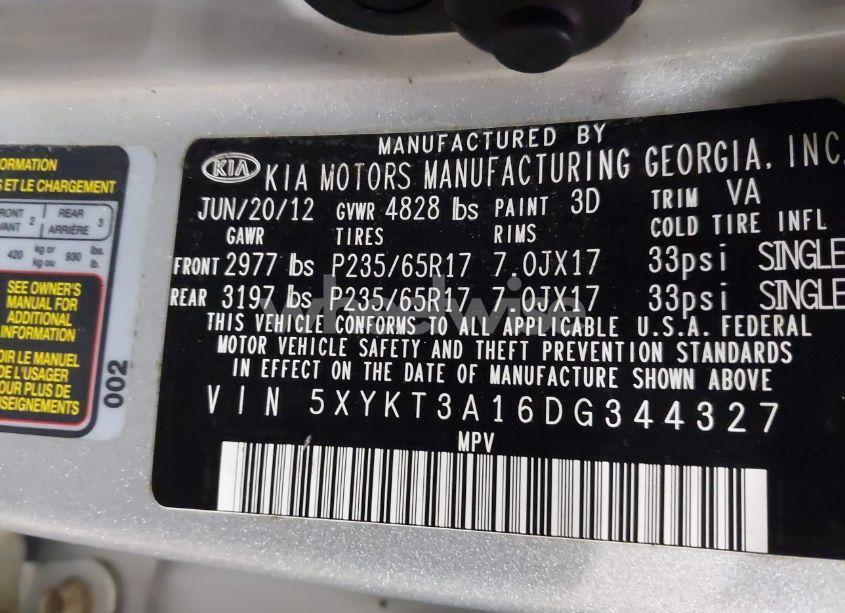 Photo 9 of 2013 Kia Sorento LX (VIN 5XYKT3A16DG344327)