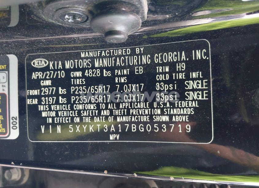 Photo 9 of 2011 Kia Sorento LX (VIN 5XYKT3A17BG053719)