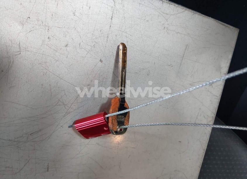 Photo 11 of 2011 Kia Sorento LX (VIN 5XYKT3A17BG072223)