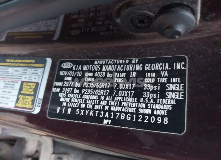 Photo 9 of 2011 Kia Sorento LX (VIN 5XYKT3A17BG122098)