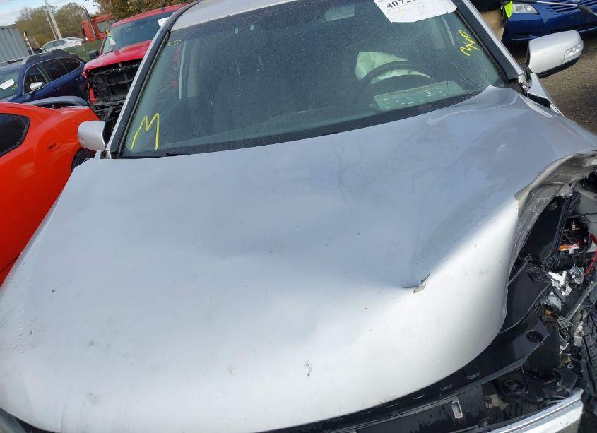 Photo 10 of 2012 Kia Sorento LX (VIN 5XYKT3A17CG191438)