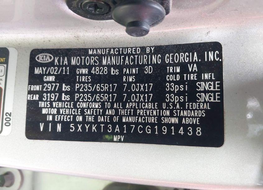 Photo 9 of 2012 Kia Sorento LX (VIN 5XYKT3A17CG191438)