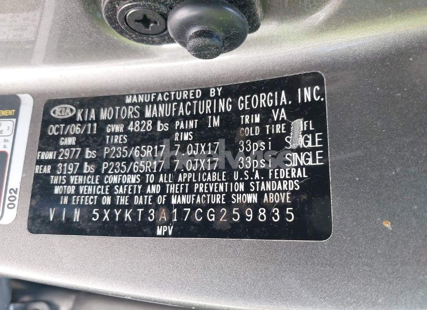 Photo 9 of 2012 Kia Sorento LX (VIN 5XYKT3A17CG259835)