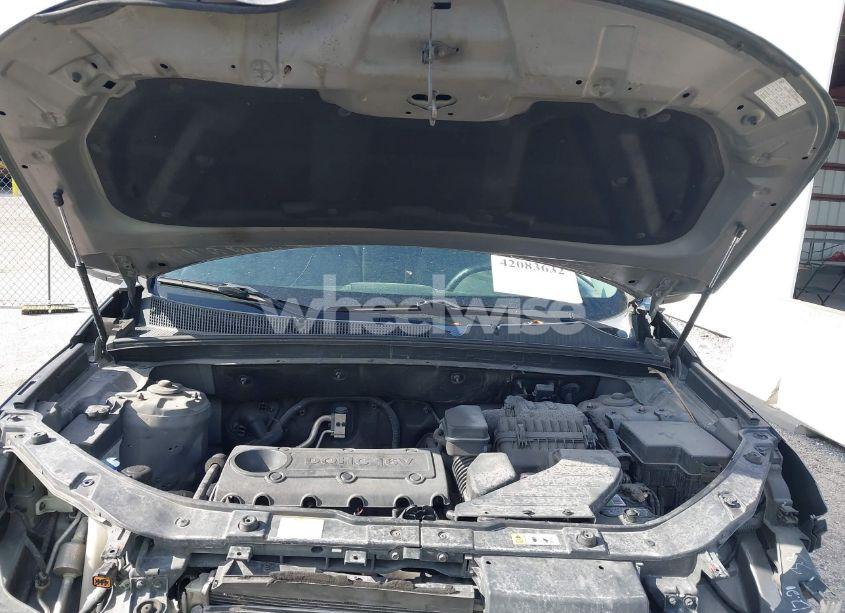 Photo 10 of 2013 Kia Sorento LX (VIN 5XYKT3A17DG419777)
