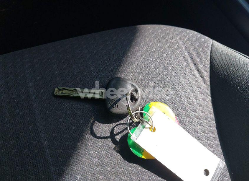 Photo 11 of 2013 Kia Sorento LX (VIN 5XYKT3A17DG419777)