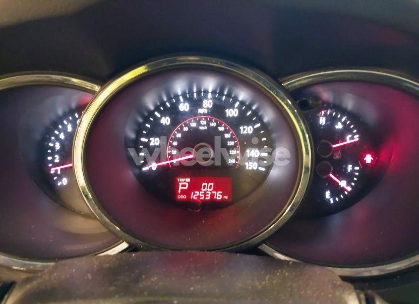 Photo 7 of 2011 Kia Sorento LX (VIN 5XYKT3A18BG045788)