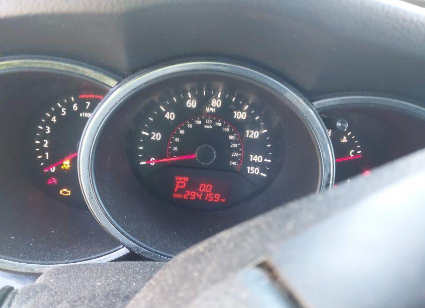 Photo 7 of 2011 Kia Sorento LX (VIN 5XYKT3A18BG051607)