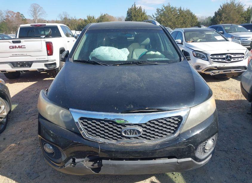 Photo 12 of 2011 Kia Sorento LX (VIN 5XYKT3A18BG069508)