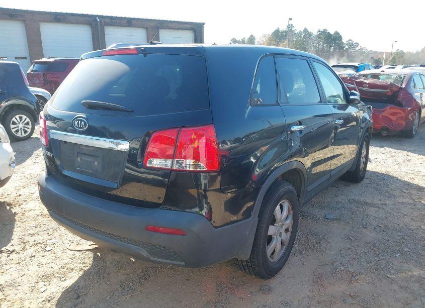 Photo 4 of 2011 Kia Sorento LX (VIN 5XYKT3A18BG069508)