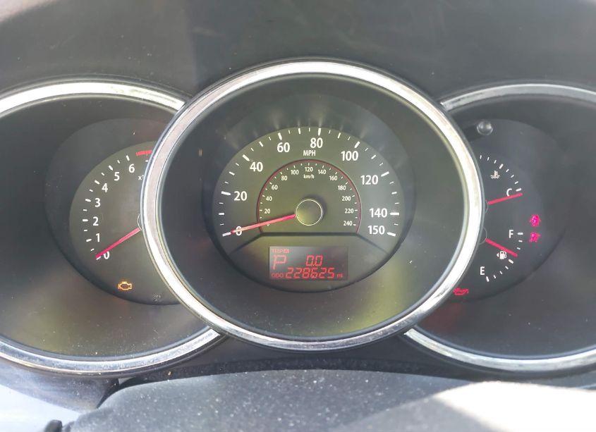 Photo 7 of 2011 Kia Sorento LX (VIN 5XYKT3A18BG069508)