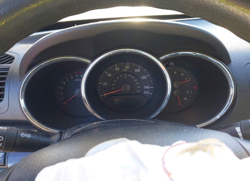 Photo 7 of 2011 Kia Sorento LX (VIN 5XYKT3A18BG079939)