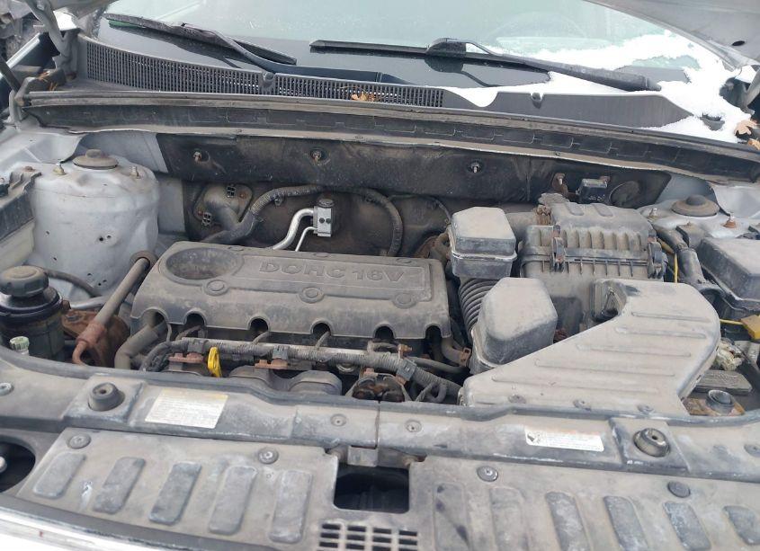 Photo 10 of 2011 Kia Sorento LX (VIN 5XYKT3A18BG136852)