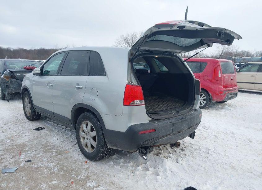 Photo 3 of 2011 Kia Sorento LX (VIN 5XYKT3A18BG136852)