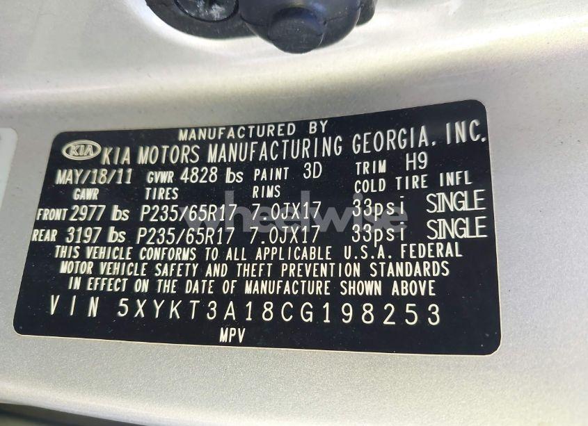 Photo 9 of 2012 Kia Sorento LX (VIN 5XYKT3A18CG198253)