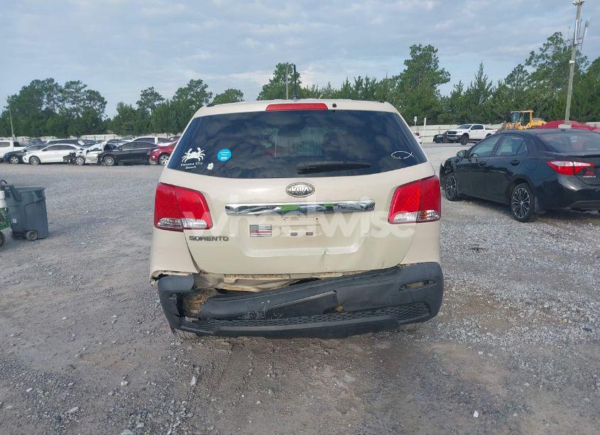 Photo 16 of 2012 Kia Sorento LX (VIN 5XYKT3A18CG202480)