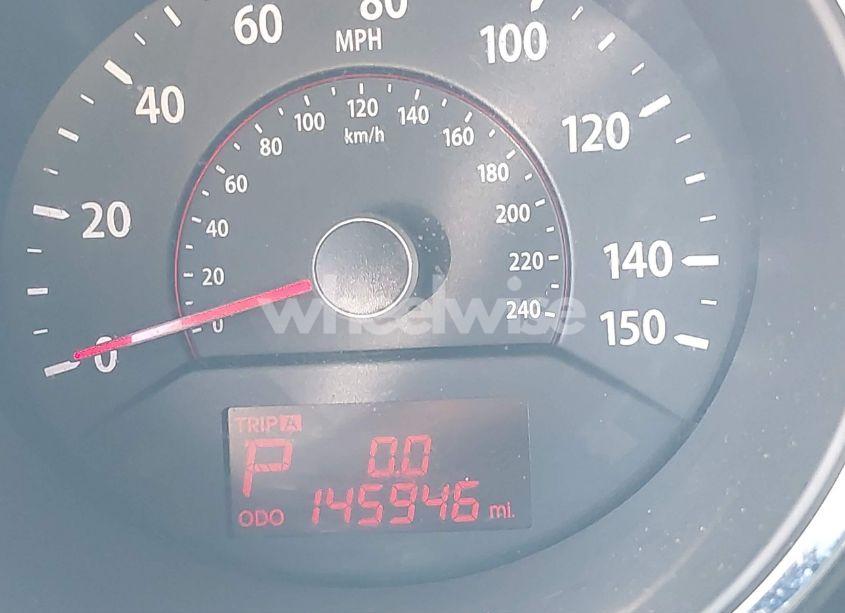 Photo 15 of 2011 Kia Sorento LX (VIN 5XYKT3A19BG008751)