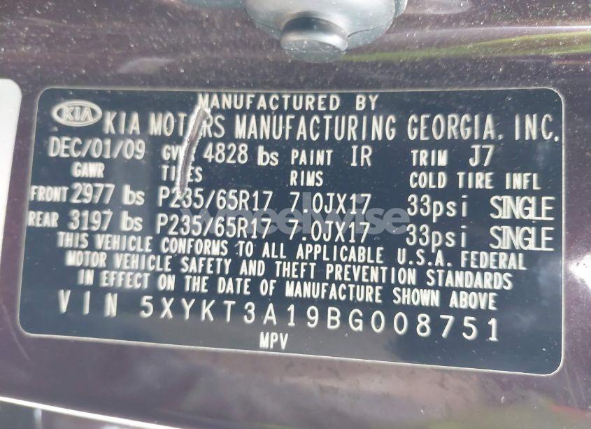 Photo 9 of 2011 Kia Sorento LX (VIN 5XYKT3A19BG008751)