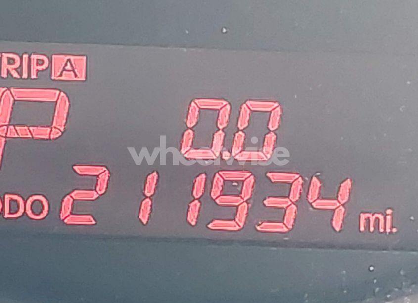 Photo 15 of 2011 Kia Sorento LX (VIN 5XYKT3A19BG018244)