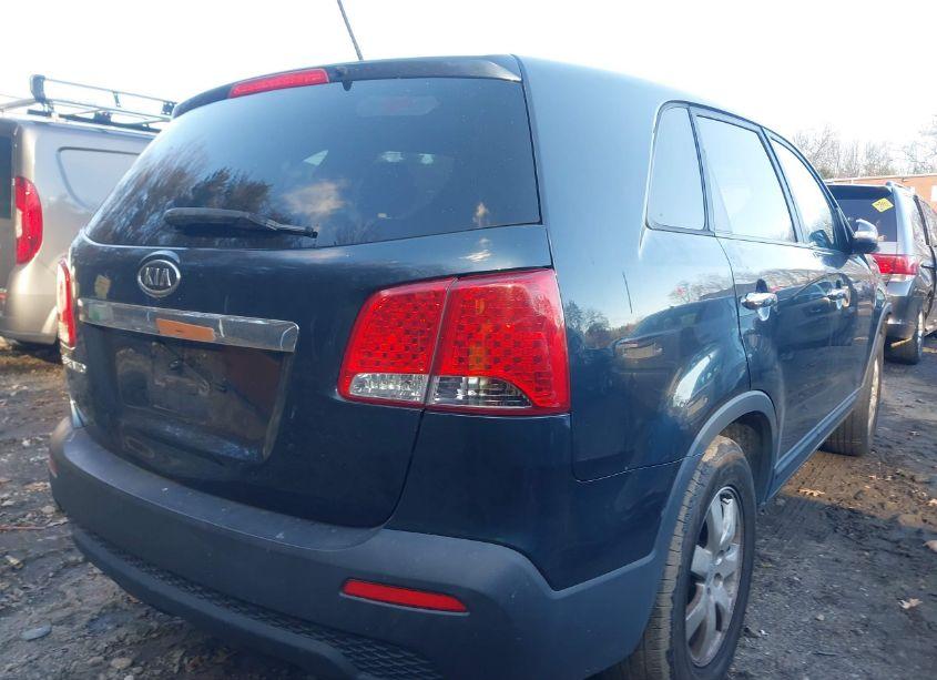 Photo 4 of 2011 Kia Sorento LX (VIN 5XYKT3A19BG114987)