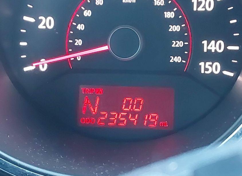 Photo 7 of 2011 Kia Sorento LX (VIN 5XYKT3A19BG114987)