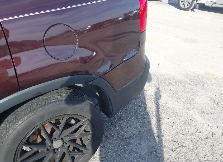 Photo 6 of 2011 Kia Sorento LX (VIN 5XYKT3A19BG138447)