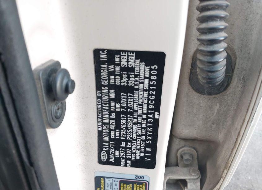 Photo 9 of 2012 Kia Sorento LX (VIN 5XYKT3A19CG215805)