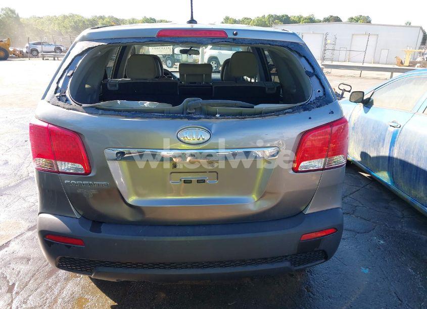 Photo 16 of 2012 Kia Sorento LX (VIN 5XYKT3A19CG231096)