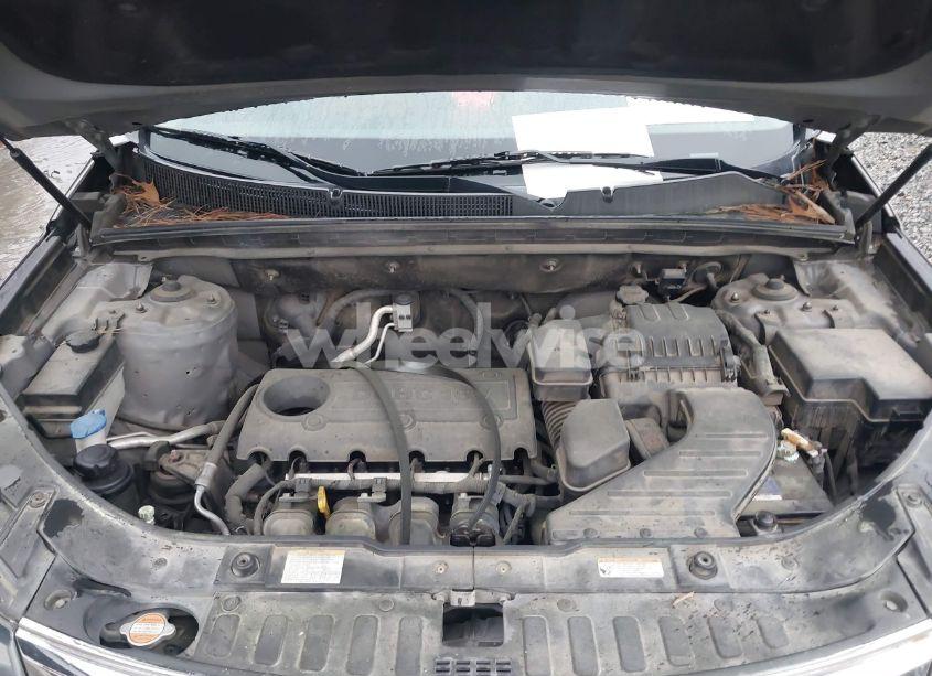 Photo 10 of 2012 Kia Sorento LX (VIN 5XYKT3A19CG244821)