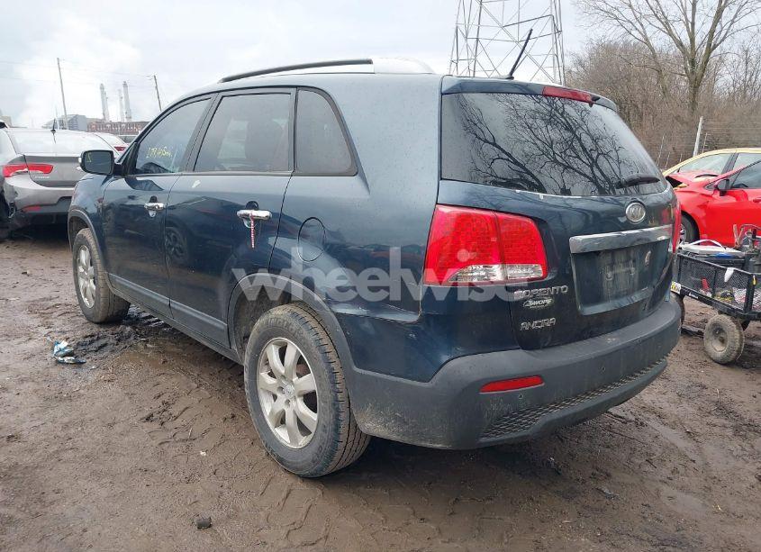 Photo 3 of 2011 Kia Sorento LX (VIN 5XYKT3A1XBG008385)