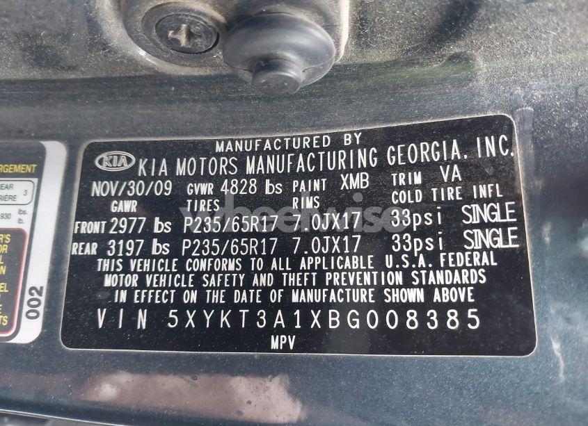 Photo 9 of 2011 Kia Sorento LX (VIN 5XYKT3A1XBG008385)